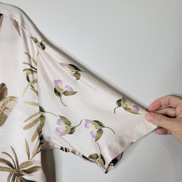 Vince Silk Blouse - Picture 4 of 9